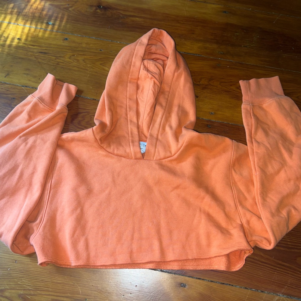 DSG Cropped Vibrant Orange Sweatshirt